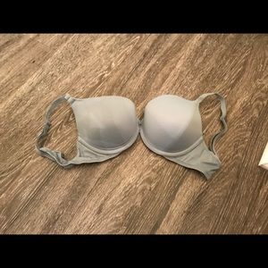 PINK by Victoria’s Secret Bra 34C never worn